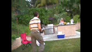 Տիկնիկ Դիանա -Busty Խելոք Մինետ սեւահեր Վատ Տղայի Հարևանությամբ www.extraxporn.com