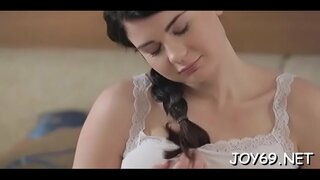 D &#039; geile Lucy L. zitt sech lues aus, nëmmen zum Spaß